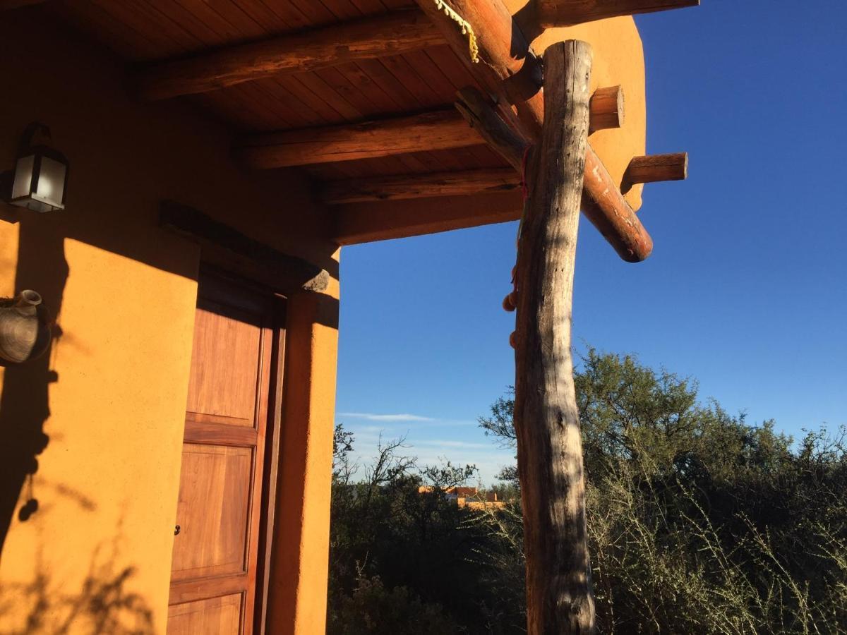 Taos Pueblo Capilla del Monte Exterior foto